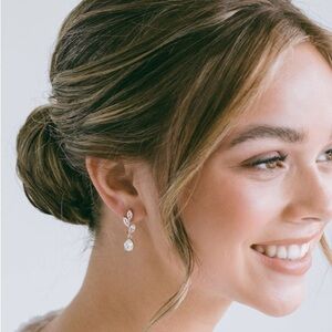 Earrings perfect for weddings